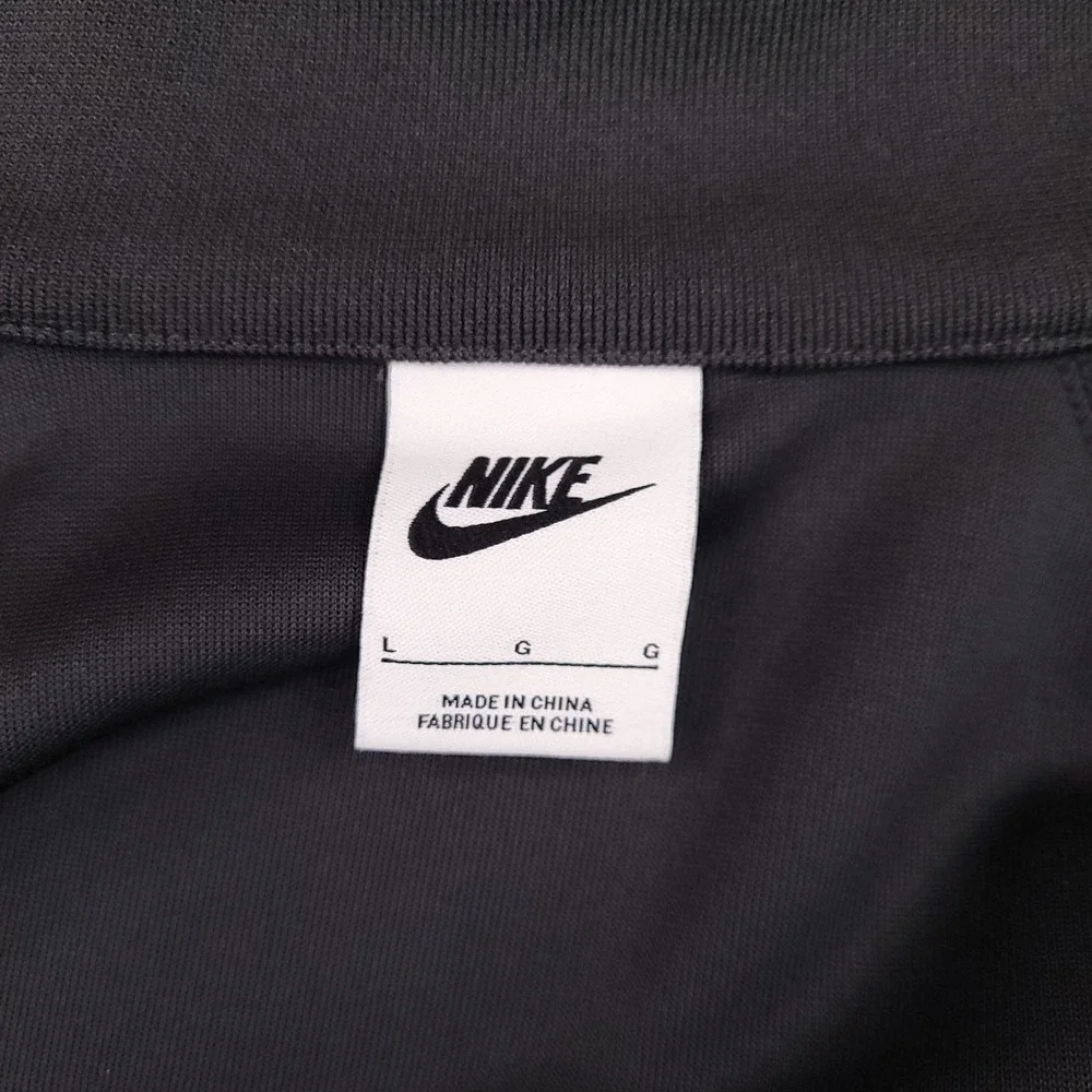 Nike item air